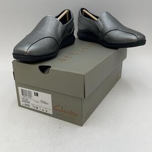 Clarks Lynell Edge Shoes Womens Pewter Metallic Silver Slip On Comfort Size 7.5